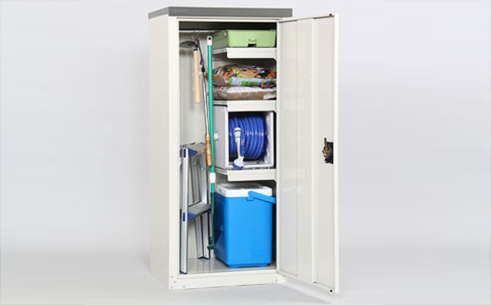 [グリーンライフ] 倉庫や物置として便利 扉式収納庫 132【056P004】