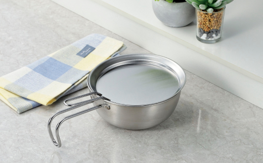 手付きボウル15cm・蓋トレー・シリコン蓋付 キッチン用品 キッチングッズ ステンレス製 燕三条製 新生活 一人暮らし【011S197】