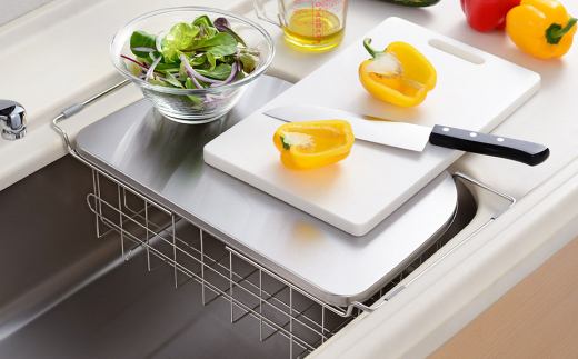 深型水切りカゴ シンク内でも使えるトレー&水切りで調理スペースが広がる [leye]【012P050】