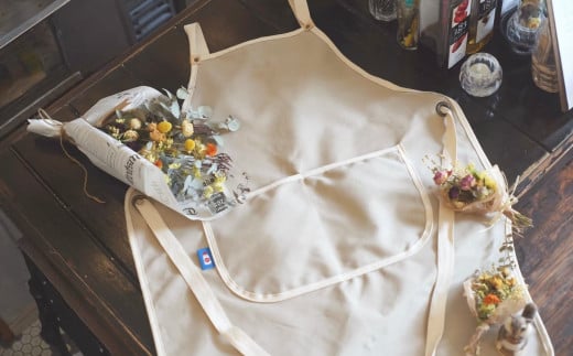 親子エプロンセット 無地 男女兼用 シンプル 動きやすい 丈夫 キッズ おそろい ベージュ [+salt (プラスソルト)] 【013S064】