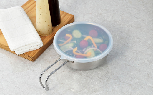 手付きボウル18cm・手付きザル・シリコン蓋付 キッチン用品 キッチングッズ ステンレス製 燕三条製 新生活 一人暮らし【014S091】