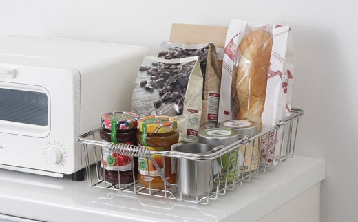 [家事問屋] 取って付きバスケット 小 ハンドル付 タオル収納 ステンレス製 キッチン用品 ランドリー用品 燕三条製 下村企販 新生活 【018S064】