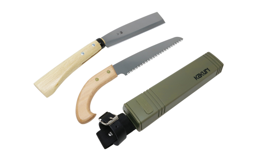 [KAKURI] ナタとノコ サヤ（鞘）付 鉈 のこぎり 薪割り キャンプ用品 アウトドア用品 【019S028】