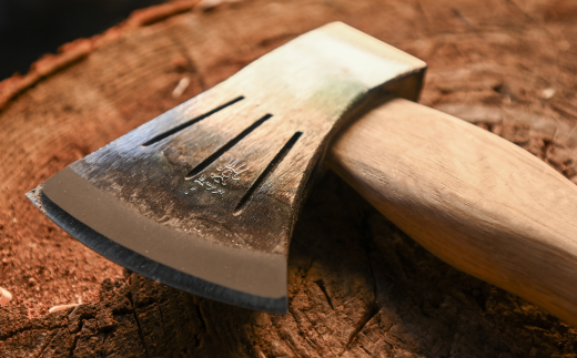 ハンドアックス 450g 白樫 360mm 斧 薪割り 燕三条 キャンプ用品 アウトドア用品 [水野製作所] 【031S013】