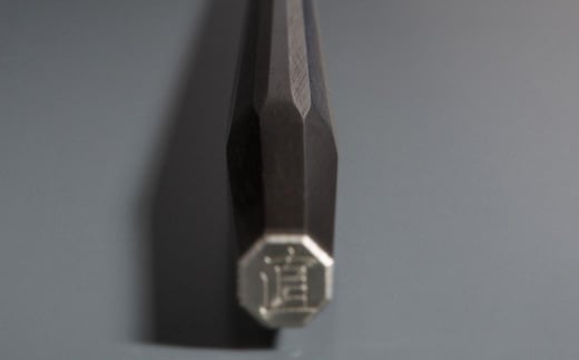 無双 十六角箸 黒檀 235mm 23.5cm 高級箸 贈答用箸 燕三条製 ものづくり [マルナオ] 【040S015】 [040S015]