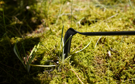 鍛冶屋さんがつくった土いじり小道具4点セット 帆布バック付 燕三条製 園芸用品 スコップ 鎌 コテ [相田合同工場] 【041S012】