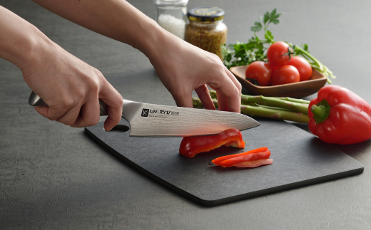 オールステンレス三徳包丁 刃部17.5cm [匠 UN-RYU(雲竜)] 175mm 包丁 庖丁 燕三条製 下村工業 調理器具 キッチン用品 新生活 一人暮らし 【044S028】