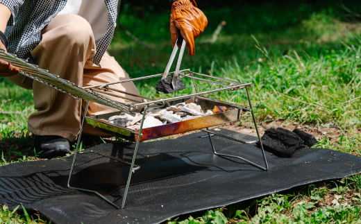 [KOGU] バーベキュースタンド ステンレス製 組立簡単 bbq 焚き火台 焚火台 アウトドア用品 キャンプ用品 燕三条製 【055S010】