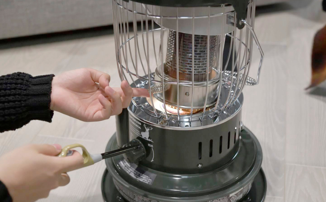 [キャプテンスタッグ×コロナ] 石油ストーブ 専用ケースセット SZ-32CS 9～12畳 灯油ストーブ コロナ 防災用品 キャンプ用品 アウトドア用品 暖房 ストーブ 【128S001】