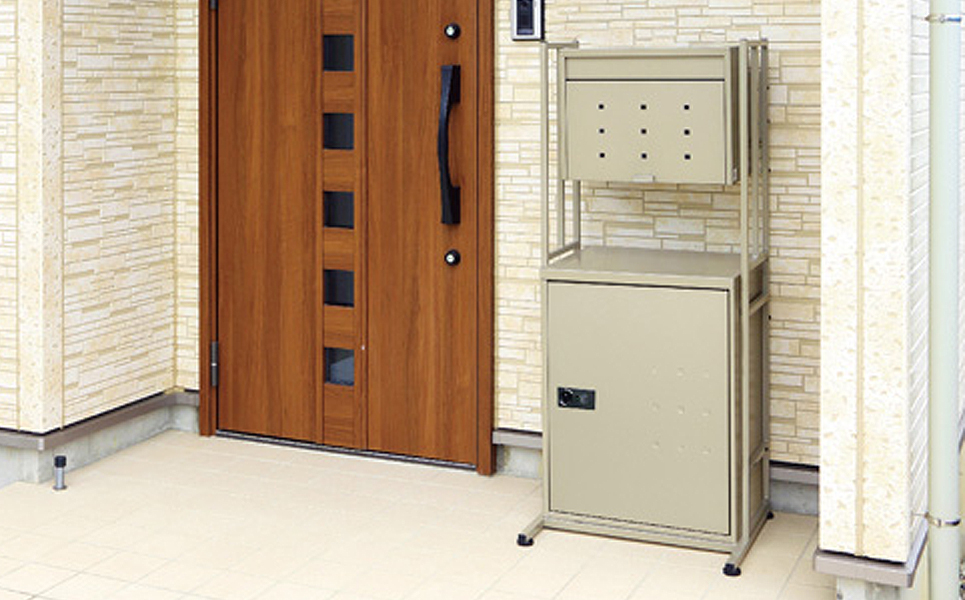 [グリーンライフ] 大容量で好評 郵便ポスト＆錠付き宅配ボックス＆スタンド【107P001】