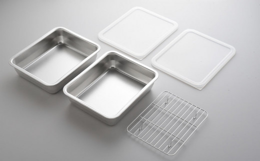 蓋(2枚)・アミ(1枚)付き深型ステンレスバット(2枚) 燕三条製 キッチンツール 調理器具 キッチングッズ ステンレス製 新生活 一人暮らし 【010P164】