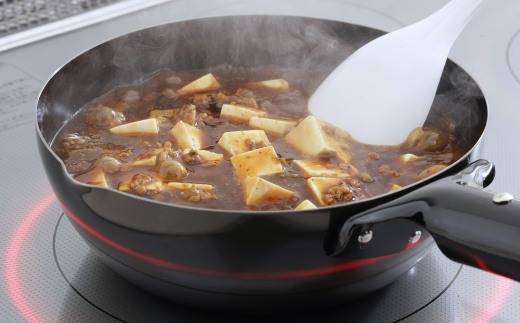 木柄ミニ炒めパン 20cm IH対応 キッチン用品 フライパン 燕三条製 【010S302】