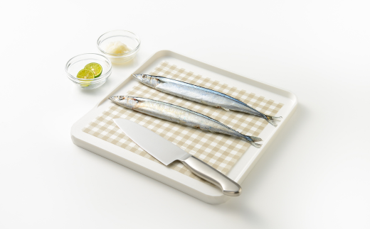 フチ付きまな板 まな板シート付 調理器具 キッチン用品 燕三条製 [Leye] 【010S536】