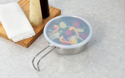 手付きボウル15cm・蓋トレー・シリコン蓋付 キッチン用品 キッチングッズ ステンレス製 燕三条製 新生活 一人暮らし【011S197】