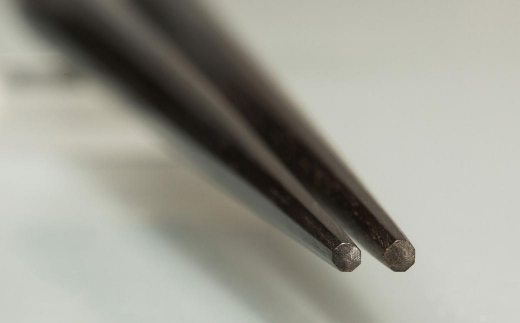 無双 十六角箸 黒檀 235mm 23.5cm 高級箸 贈答用箸 燕三条製 ものづくり [マルナオ] 【040S015】 [040S015]