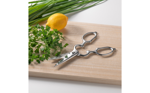 SUWADA キッチンシザースクラシック キッチンバサミ 取り外し式 キッチン鋏 燕三条製 キッチン用品 キッチンツール 一人暮らし 新生活 [諏訪田製作所] 【072S003】