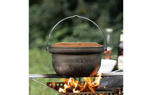 木蓋付きキャンプ焚火鍋 18cm 鍋 CAPTAIN STAG キャプテンスタッグ アウトドア用品 キャンプ用品 調理器具 【011S103】