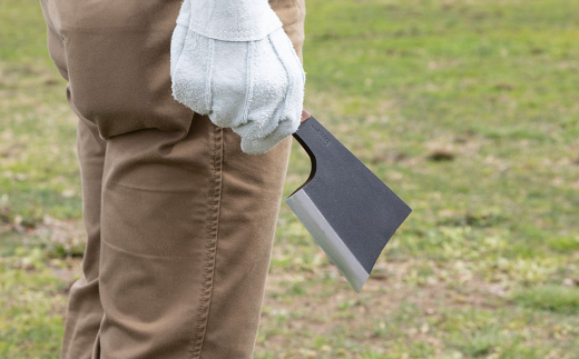 [BABACHO] 薪割りに 多喜火斧 （手斧） 革ケース付き キャンプ用品 アウトドア用品 登山 【044P005】