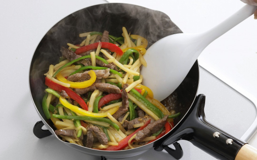 木柄ミニ炒めパン 20cm IH対応 キッチン用品 フライパン 燕三条製 【010S302】