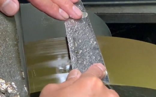 牛刀包丁 180mm 37層ダマスカス 燕三条 職人製 包丁 牛刀 キッチン用品 刃物 調理器具 調理用品 [六四郎]【025S047】