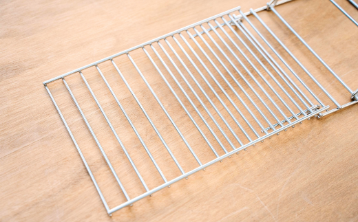 [KOGU] バーベキュースタンド ステンレス製 組立簡単 bbq 焚き火台 焚火台 アウトドア用品 キャンプ用品 燕三条製 【055S010】