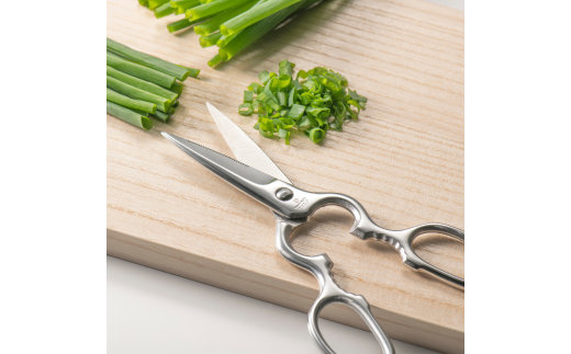SUWADA キッチンシザースクラシック キッチンバサミ 取り外し式 キッチン鋏 燕三条製 キッチン用品 キッチンツール 一人暮らし 新生活 [諏訪田製作所] 【072S003】
