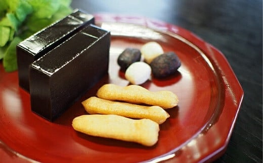 菓子道楽新野屋 くろ羊かん（3本）・米菓（8種）セット
