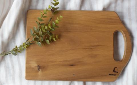 米山山麓の天然無垢材 カッティングボード（C）1枚