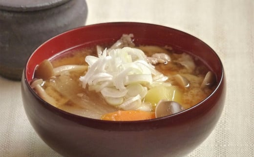 【隔月・3回発送定期便】三階節みそ「田舎」1.8kg（900g×2袋）×隔月3回（計 5.4kg）新潟県産大豆・コシヒカリ使用 米みそ[Y0532]