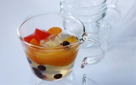 重ねてしまえる耐熱ガラス製カップ（3個）