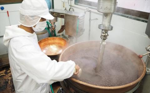 老舗あんこ屋のおうちで作る「おしるこセット（こしあん＆小倉あん）」2人前×4個入[ZB584]