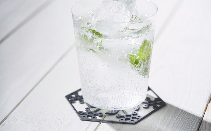 金属加工技術を応用！北越雪譜 金属コースター ランダム5枚セット