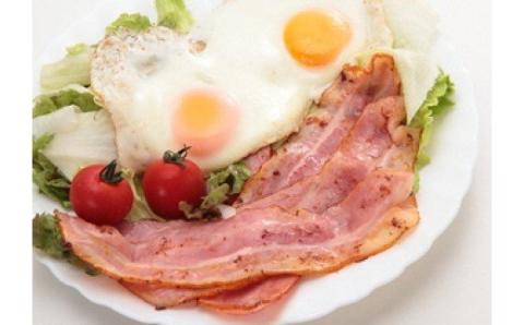 【のし対応】 越後ハム特選 ハム・ベーコン・ウインナーギフトセット 計900g　【 ハム ベーコン ウインナー ギフト セット 越後ハム 贈答 新潟県産 J06 】