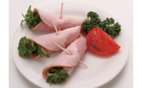 【のし対応】 越後ハム特選 ハム・ベーコン・ウインナーギフトセット 計1450g　【 ハム ベーコン ウインナー ギフト セット 越後ハム 贈答 新潟県産 J08 】