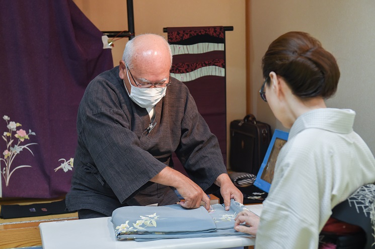 お着物クリ-ニング券（着物・長襦袢など合計5点）