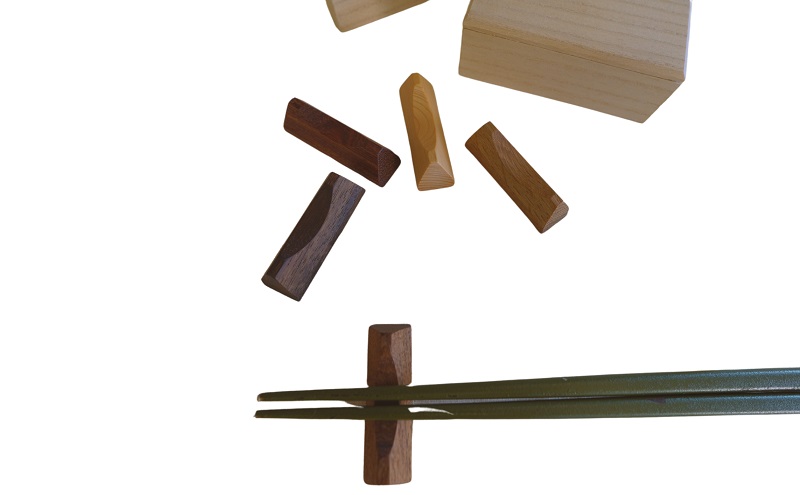 桐箱に入った無垢のオハシオキ 5個セット