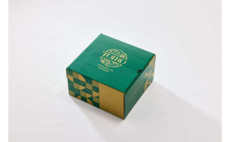 クリスマスリッチショコラケーキ（5号・直径約15cm）｜十日町すこやかファクトリー アレルギー対応 特定原材料不使用 クリスマスケーキ チョコレート ホール ケーキ 洋菓子 スイーツ 新潟県 十日町すこやかファクトリー