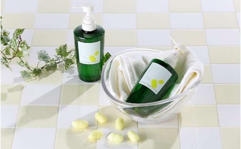 《絹生活研究所》ココニカル　全身シャンプー