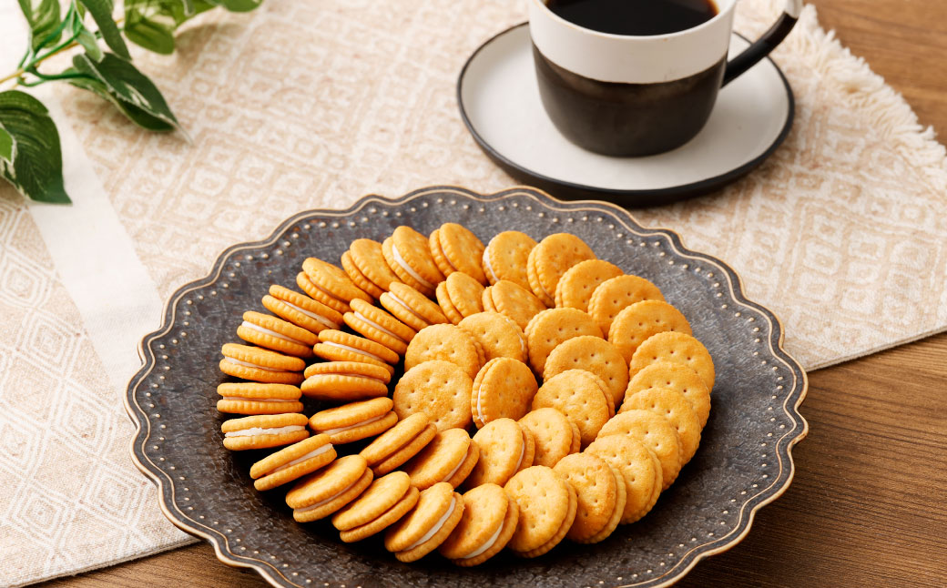 ブルボン 「プチバニラクラッカー」30本（1箱10本入り×3箱） 1094007