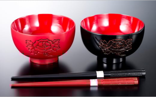 E4021 村上木彫堆朱 夫婦椀（牡丹）と夫婦箸（雷文）
