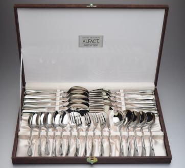 ALFACT／マリアン カトラリー 26本セット(ギフトケース入れ)