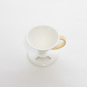 グローカルスタンダードプロダクツ TSUBAME RATTAN Dripper 2.0サイズ (ホワイト) ホワイト 2.0サイズ（15,000円）