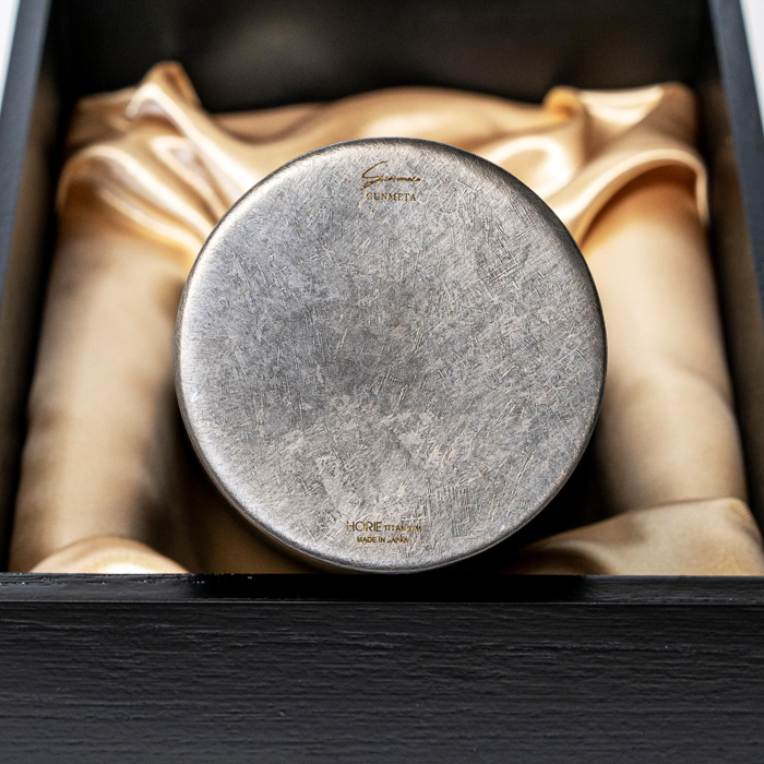 チタン二重タンブラー GUNMETA プレミアム