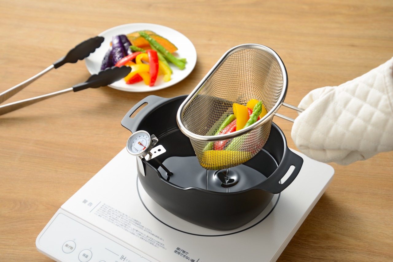 EM-110 燕三 IH対応 鉄楕円型揚げ鍋 20cm × 17cm 4点セット