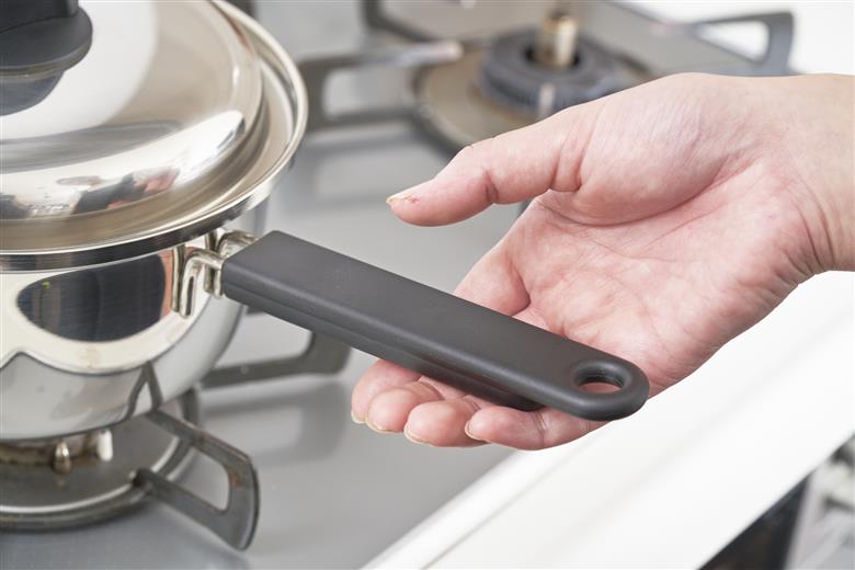 〈宮﨑製作所〉 Miyaco Japan 片手鍋 & 両手鍋 2点セット お玉付 (MJ-80G)