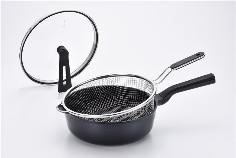 レミパンプラス (ブラック) & かさなるストレーナーセット