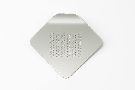 ひとひらのおろし金【サテンシルバー】