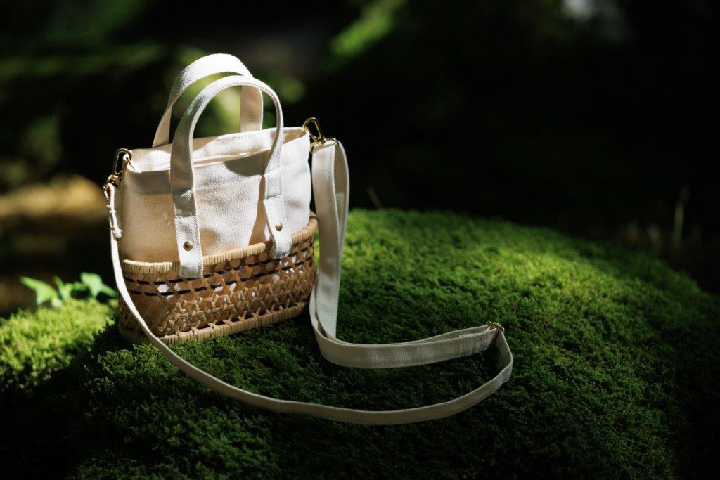 ふたえ籠サイズSホワイト（竹籠フレーム帆布バッグ）2X03081W