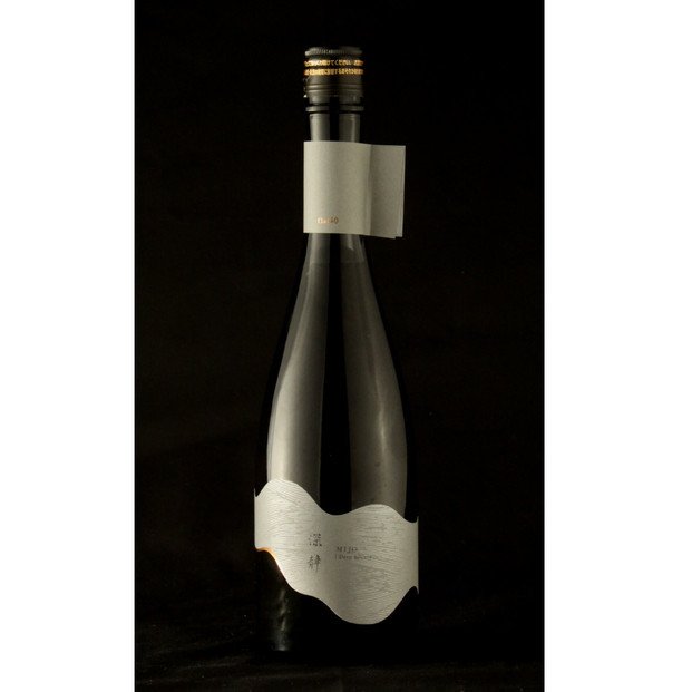 佐渡で唯一の扁平精米40％純米大吟醸 深静(みじょう)