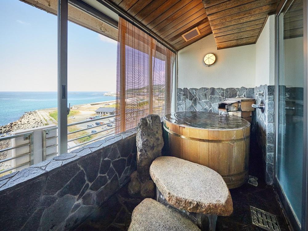 伝統と風格の宿　ホテル万長30,000円宿泊券